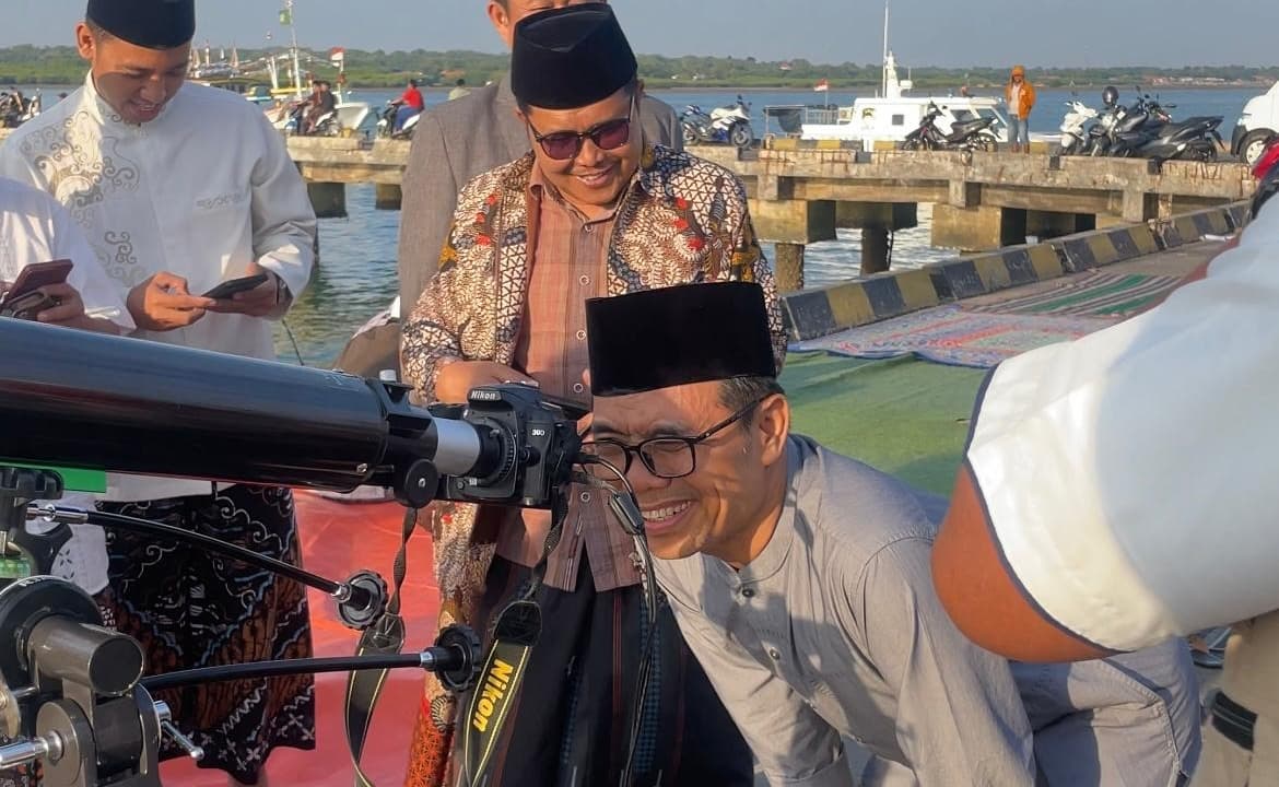 Rukyatul Hilal di 28 Titik, Hilal Belum Tampak di Jatim