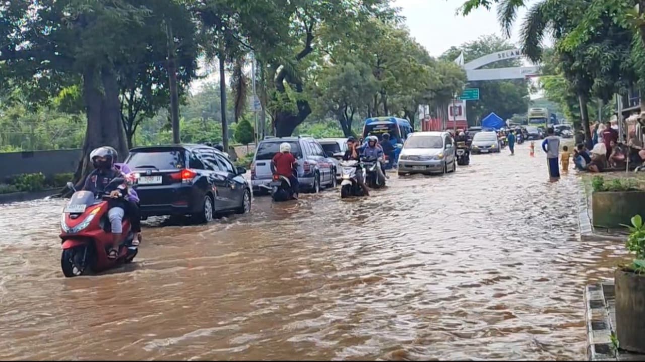 Banjir di Pasuruan Mulai Surut, Ribuan Warga Masih Terdampak