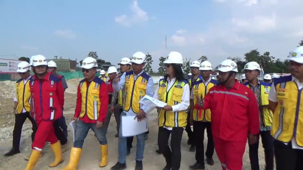 Wamen PU Sarankan Penambahan Tenaga Kerja Di Proyek Pembangunan SR