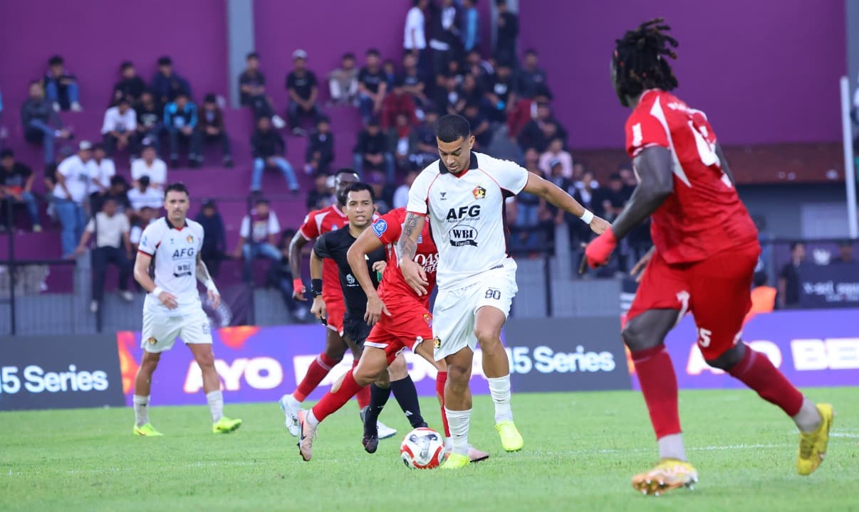 Jose Enrique Gagal Eksekusi Penalti, Persik Ditahan Persijap di Stadion Brawijaya