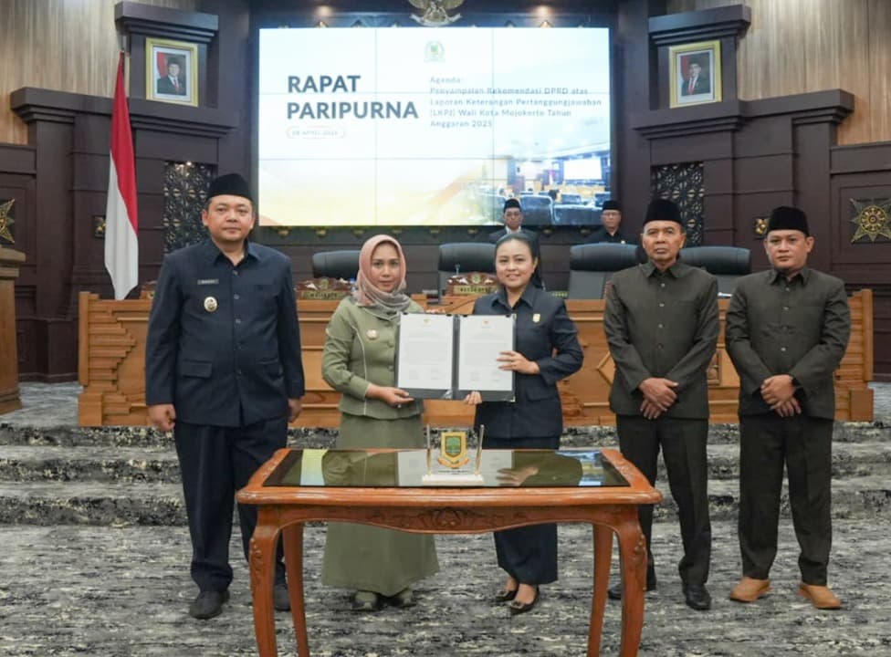 Terima Rekomendasi LKPJ, Wali Kota Mojokerto Jadikan Saran sebagai Acuan Peningkatan Kinerja