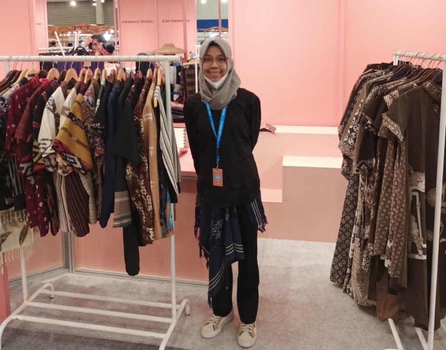 Dari Keterbatasan Jadi Kekuatan, Perempuan Difabel Semarang Kembangkan Usaha Fashion Bersama LinkUMKM BRI