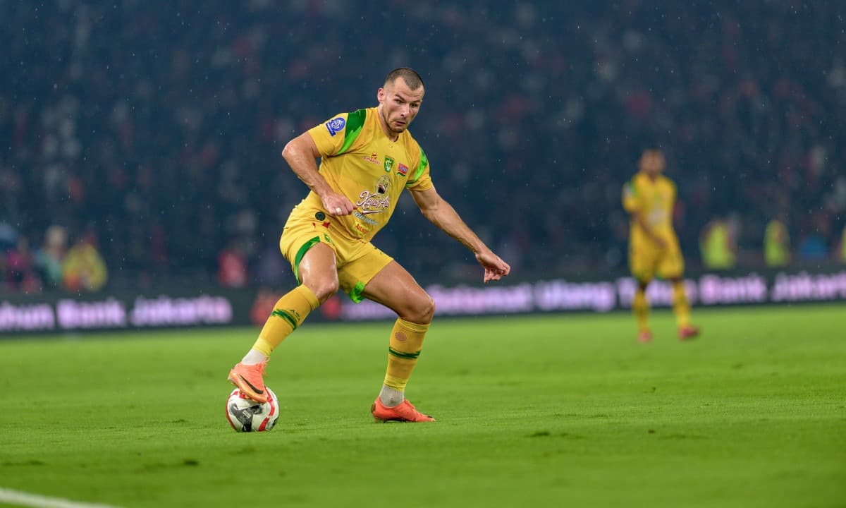 Klasemen Persebaya Usai Kalah 3-0 dari Persija Jakarta