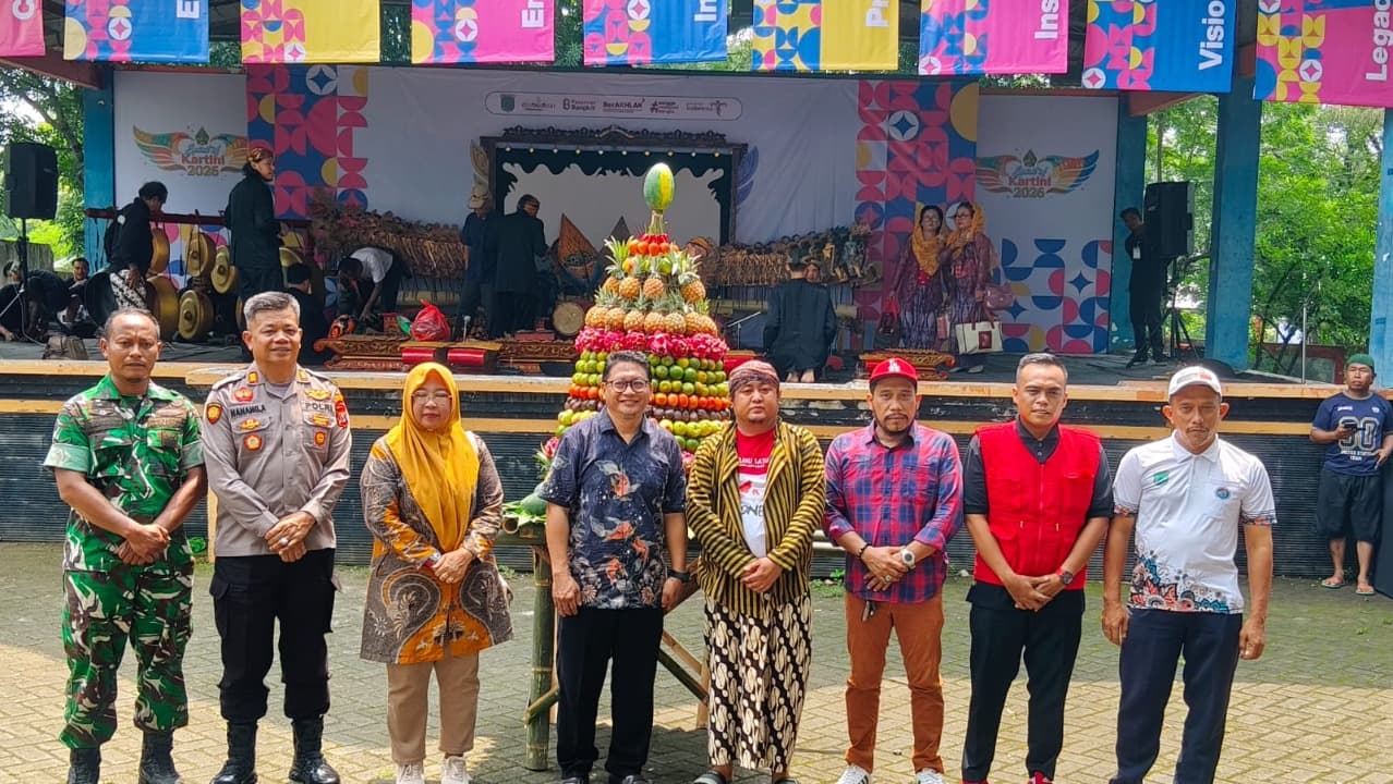 Disbudpar Pasuruan Gelar Ruwatan dan Wayangan di Banyubiru Peringati Hari Kartini