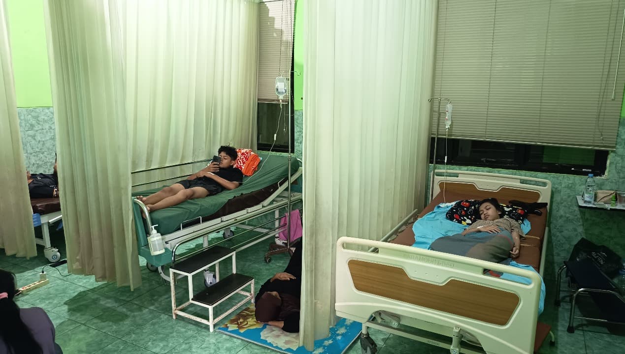 Buntut Dugaan Keracunan Siswa, SPPG Kebondalem Pacitan Dihentikan Sementara