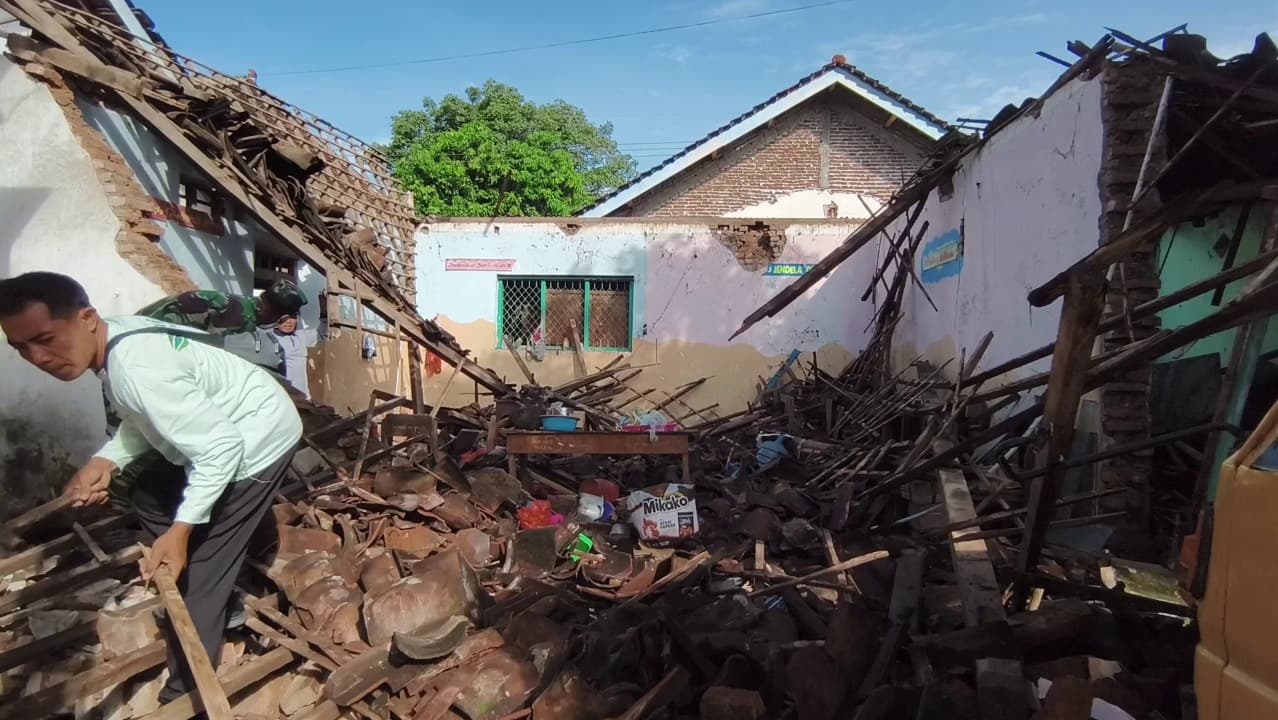 Gudang SD Ambruk, 171 Gedung Sekolah di Magetan Butuh Penanganan Serius