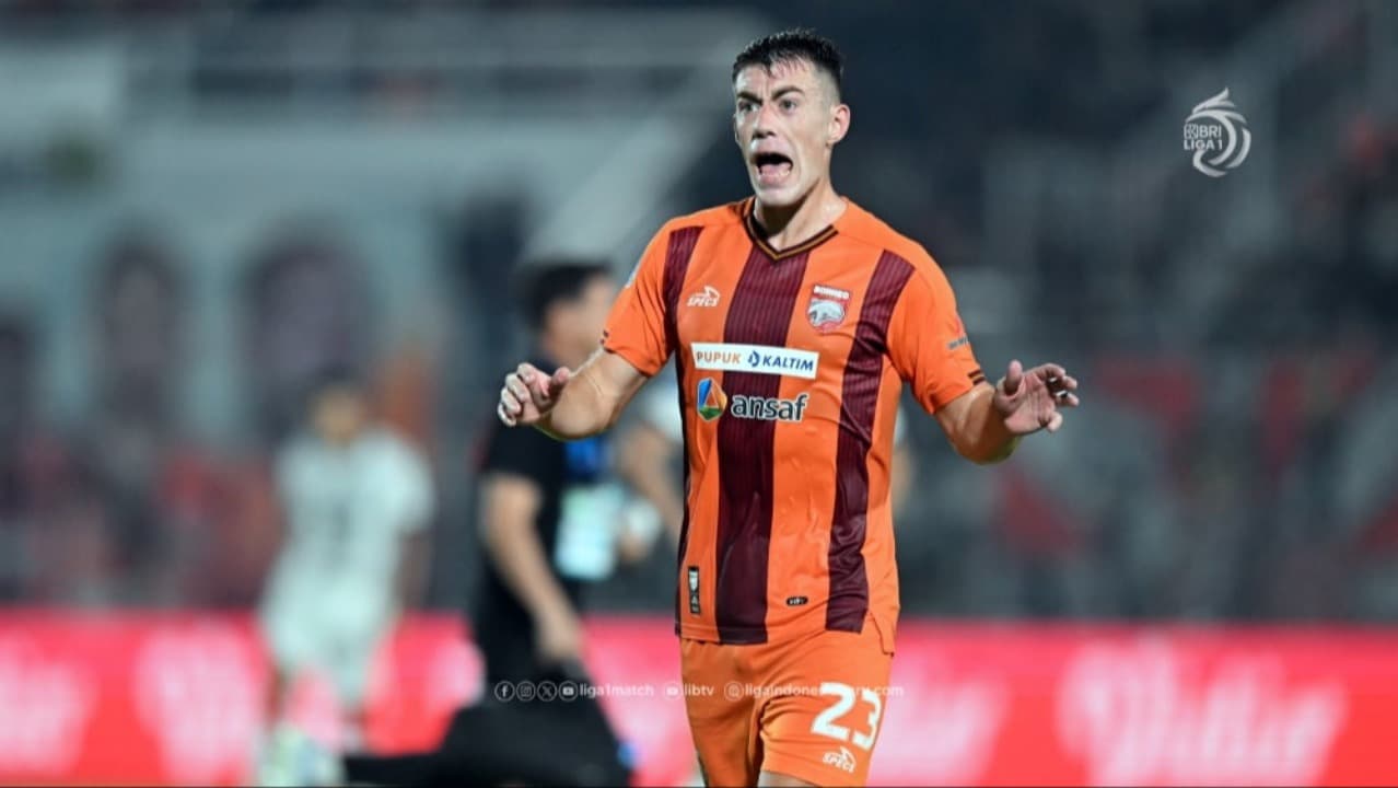 Daftar Top Skor Pekan 27 Super League: Mariano Peralta Bayangi David da Silva