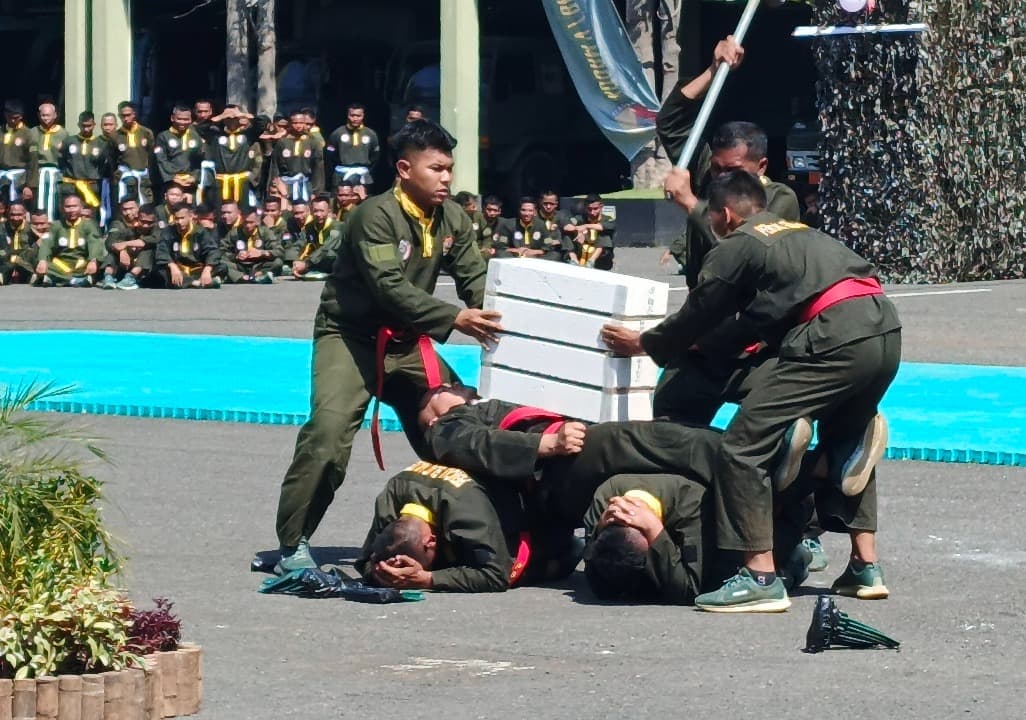 TNI Angkatan Darat Kukuhkan Pengurus Perguruan Pencak Silat Militer Jawa Timur
