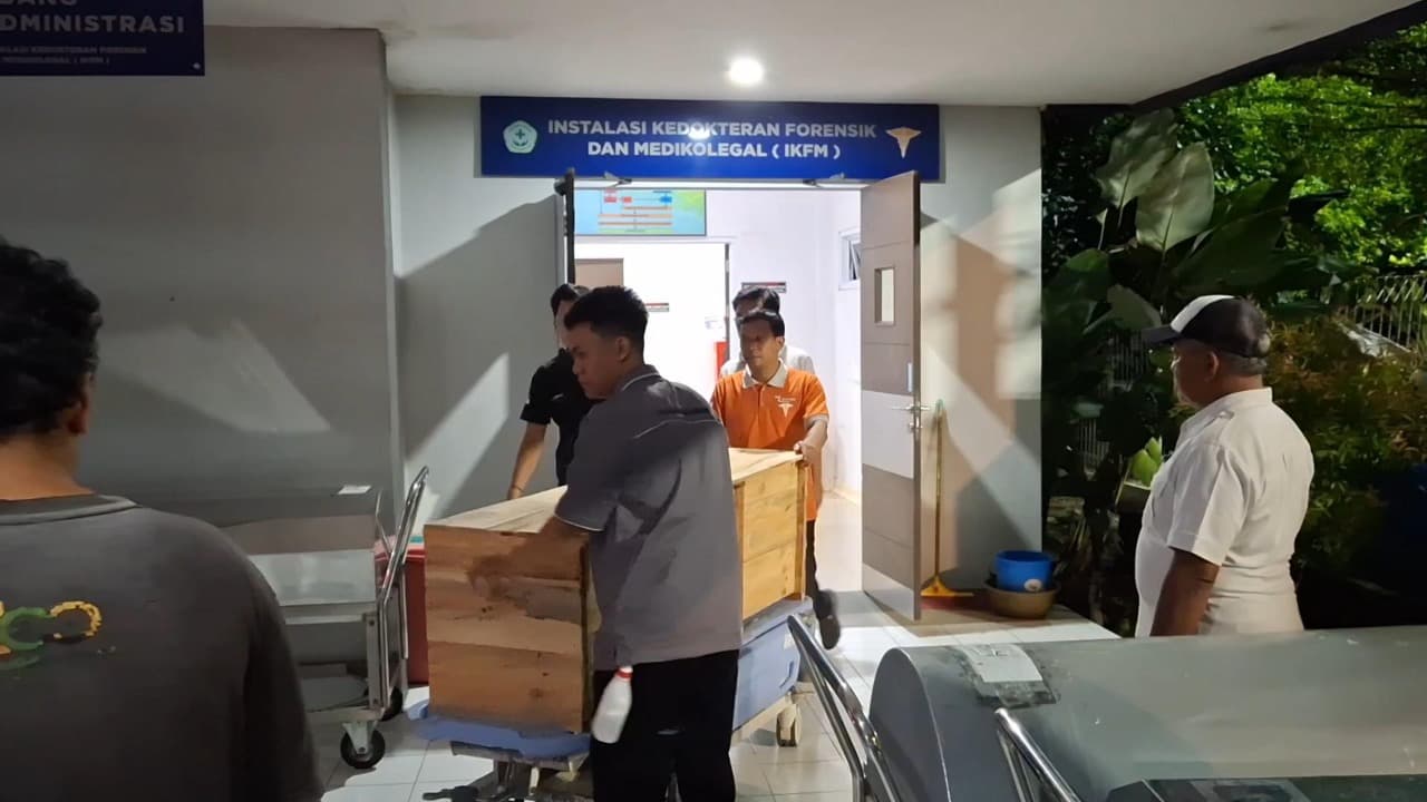 Leher Disayat, Nenek di Tulungagung Tewas Bersimbah Darah di Dapur