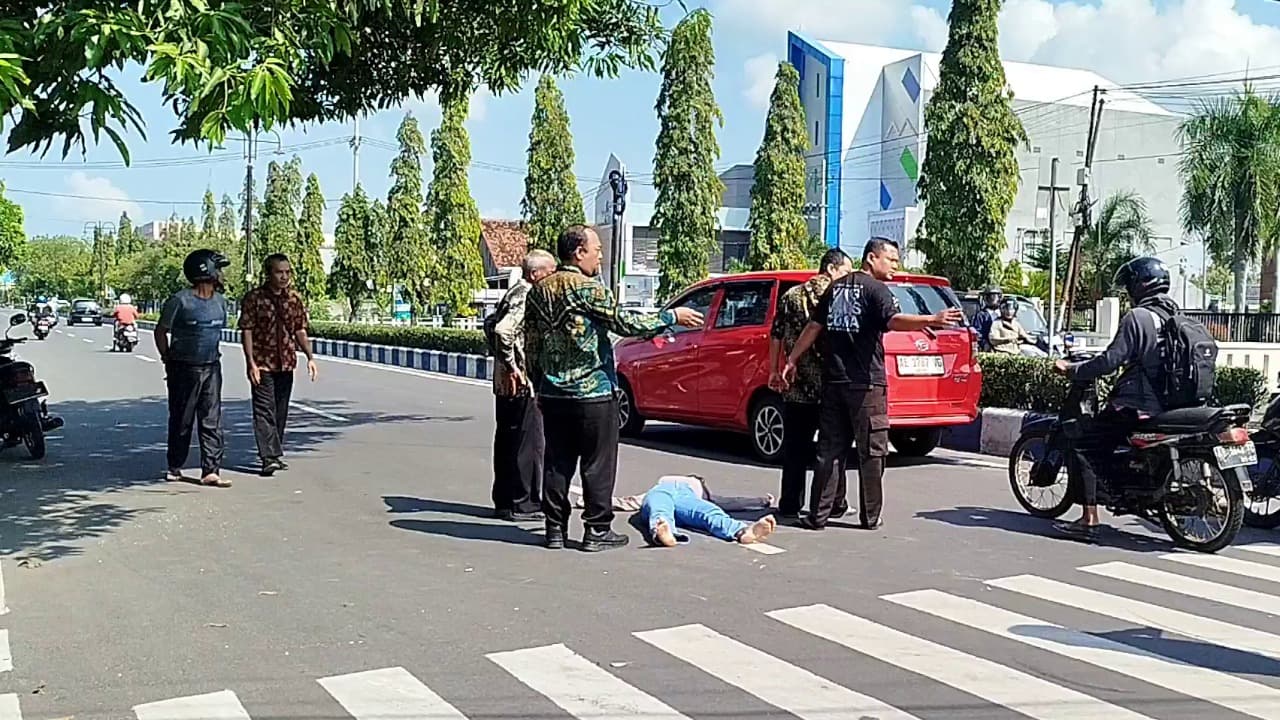 Dua Ibu Terlibat Kecelakaan di Ponorogo, Balita Alami Luka Serius