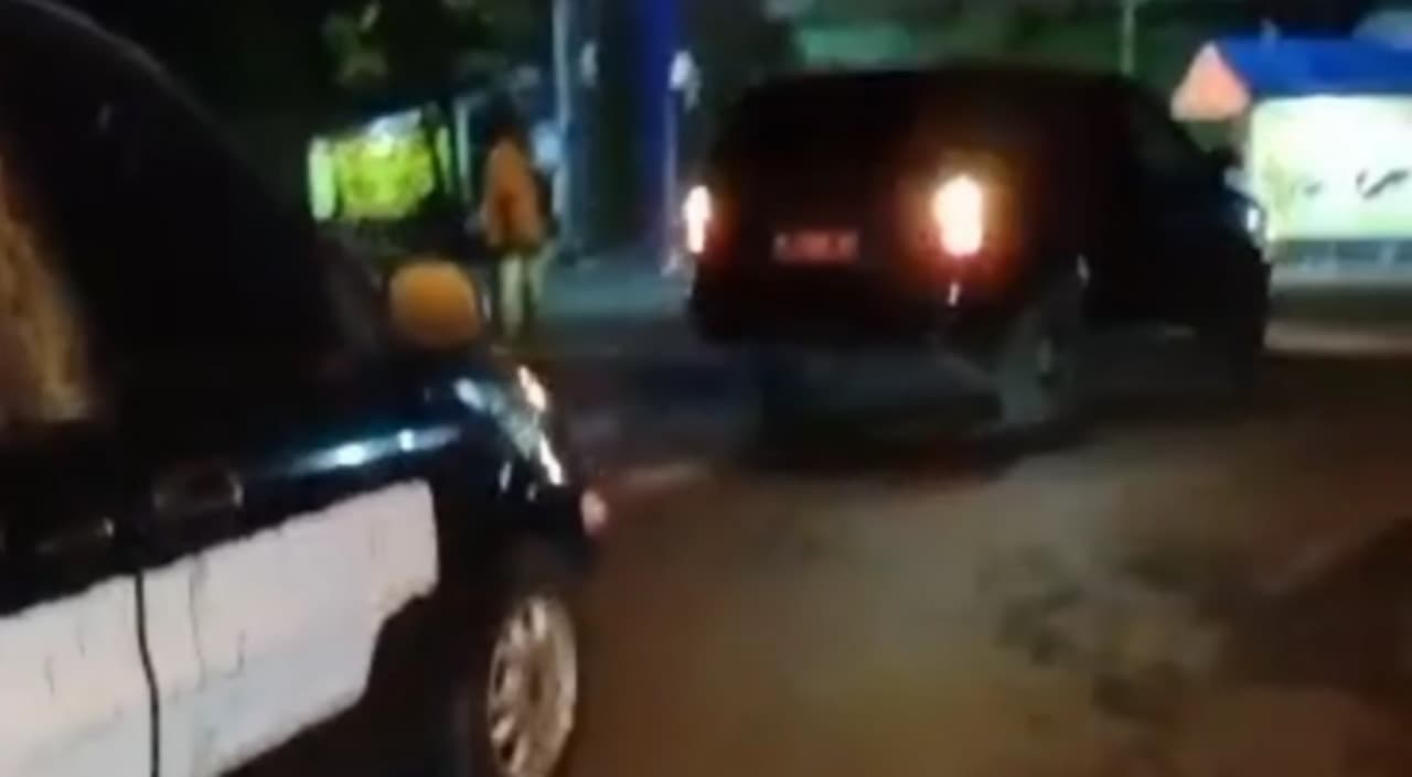 Mangkrak, Mobil Parfum Milik Pedagang Diderek Dishub Bangkalan