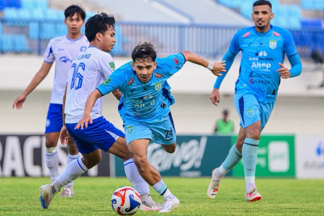 Persela Pesta Gol ke Gawang Persipal FC, Jadi Kado Ulang Tahun