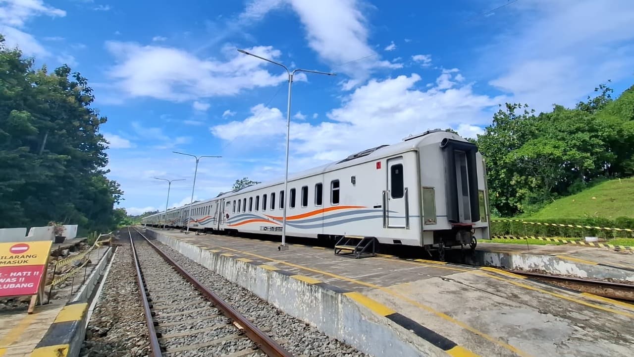 KA Sangkuriang Resmi Hadir, Hubungkan Ketapang–Bandung Tanpa Transit