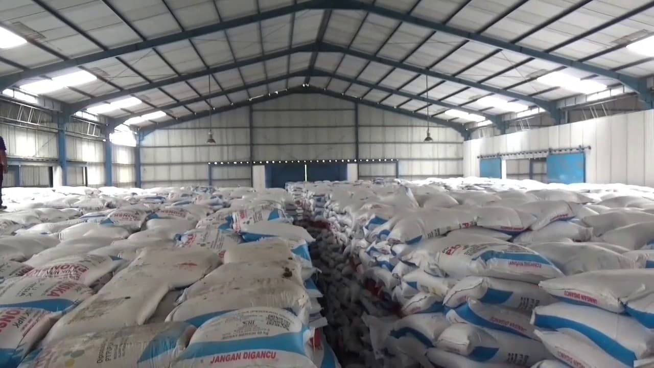 Pemkab Ngawi Pastikan Stok Pupuk Bersubsidi Aman, Petani Diminta Tak Khawatir