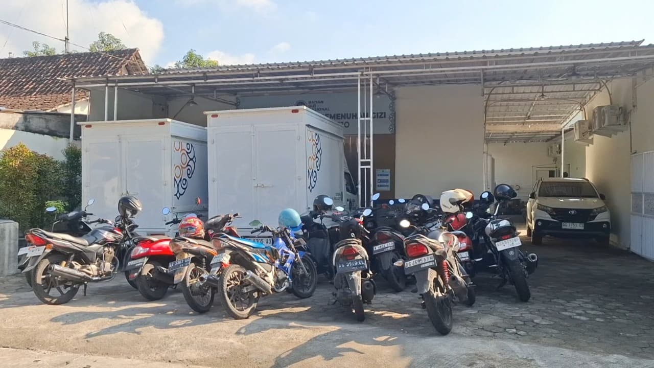 Puluhan Siswa Diduga Keracunan Makan Gratis, Dapur SPPG Tempurejo Kota Kediri Ditutup Sementara