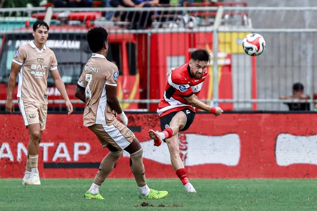 Ricky Kambuaya Cetak Brace, Madura United Ditaklukkan Dewa United