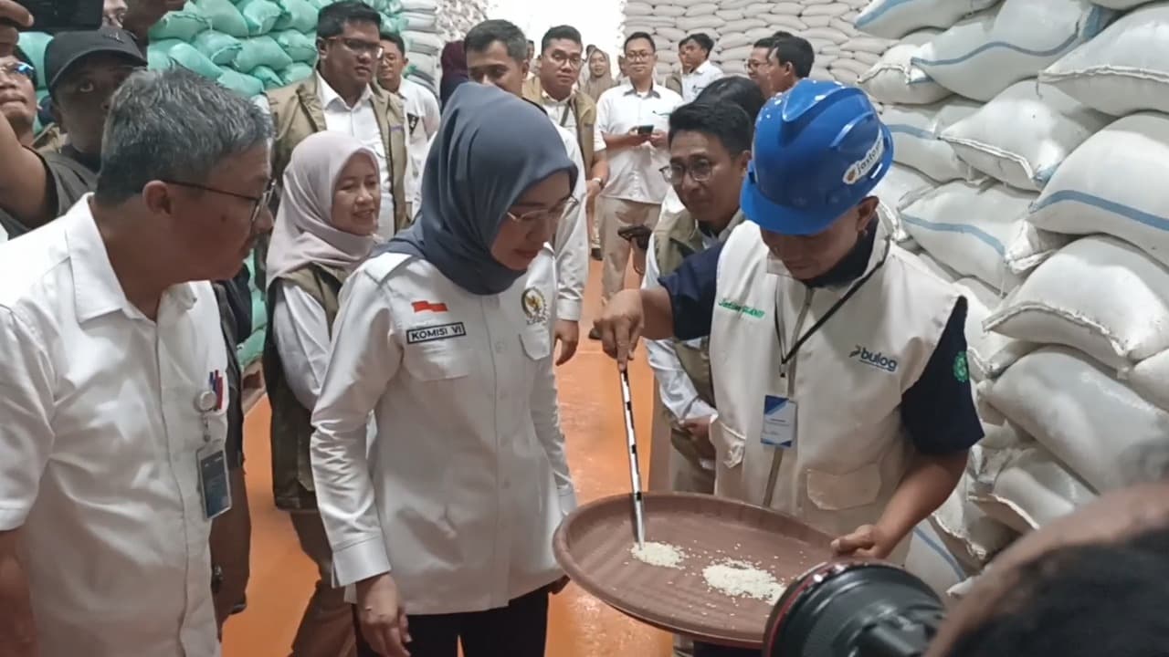 Stok Beras Jatim Tembus 1,3 Juta Ton, Rekor Tertinggi Sepanjang Sejarah