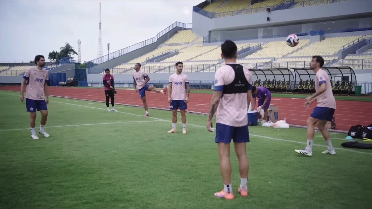 Breaking News :  Persik Kediri vs Arema FC Digelar di Gresik