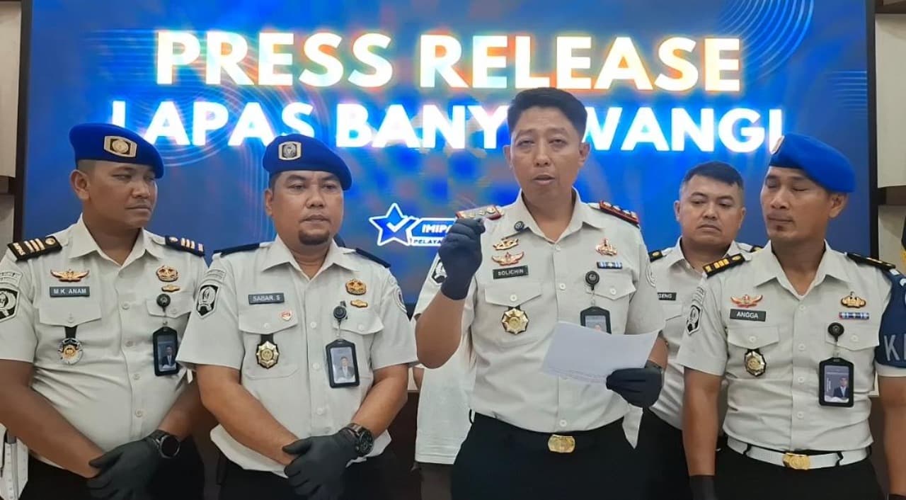 Polisi Sita Dua Paket 0,43 Gram Sabu dari Perempuan Penjenguk Lapas Banyuwangi