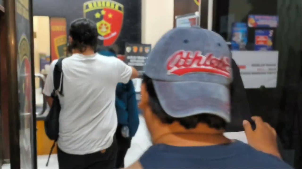 Polisi Gerebek Rumah Begal Sadis di Lumajang