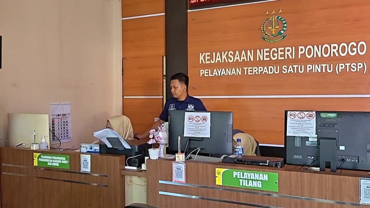 Kejari Ponorogo Periksa 33 Saksi dalam Kasus Dugaan Korupsi Bansos