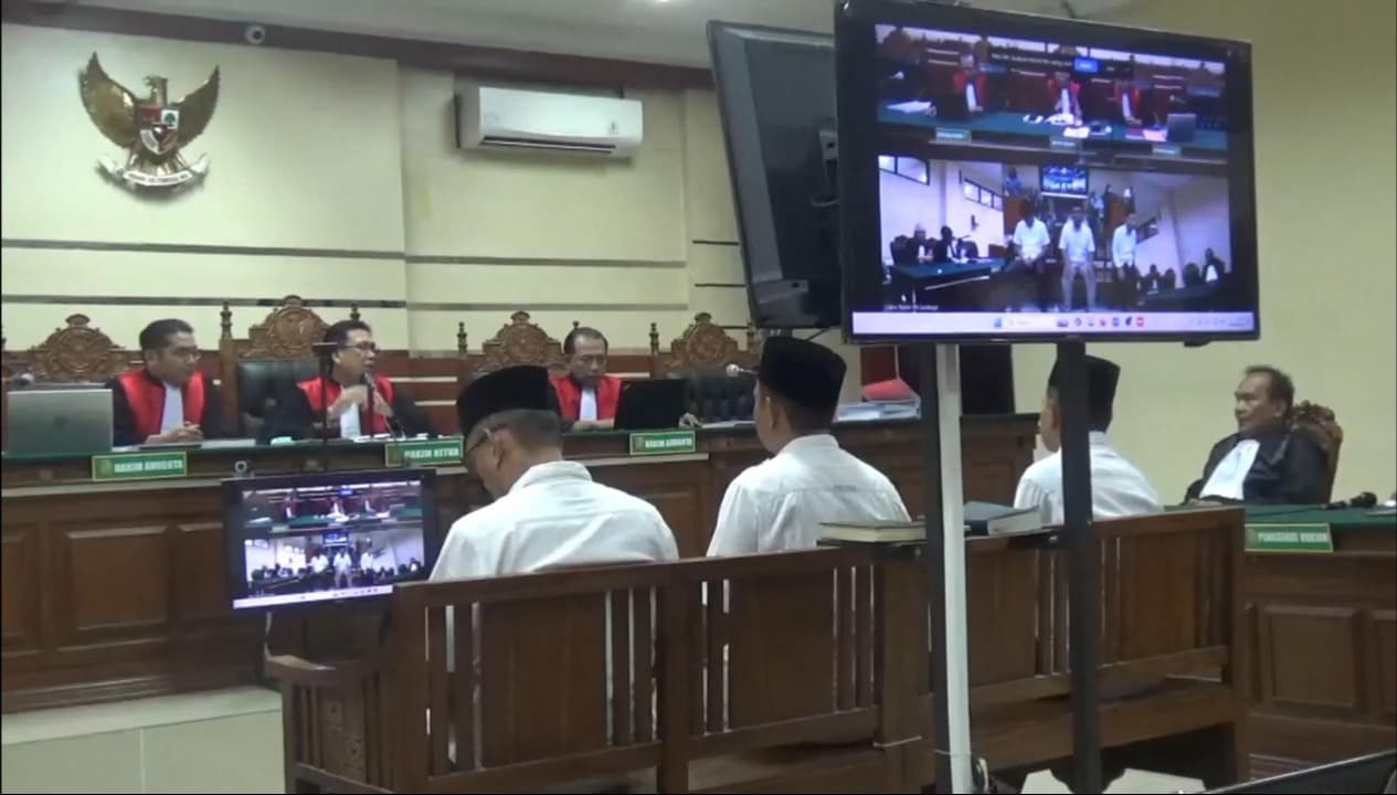 Terbukti Lakukan Rekayasa Perangkat Desa, Tiga Kades di Kediri Divonis 7 Tahun dan 5,5 Tahun Penjara