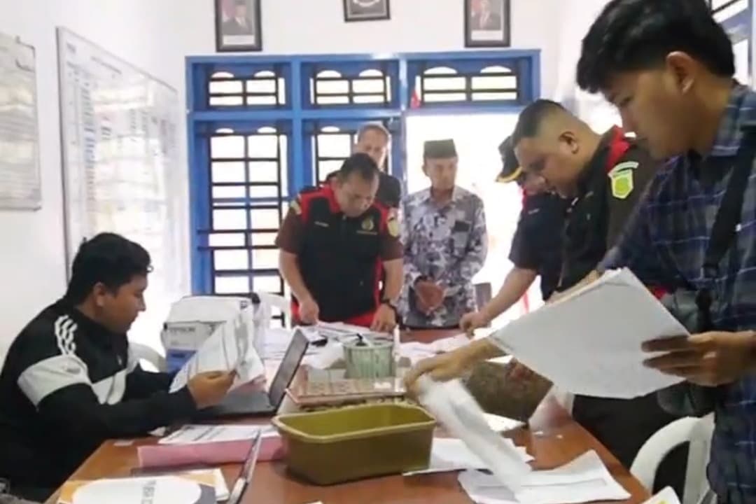 Kredit Fiktif PNM Mekaar, Kejari Pacitan Geledah Kantor dan Rumah Mantan AO