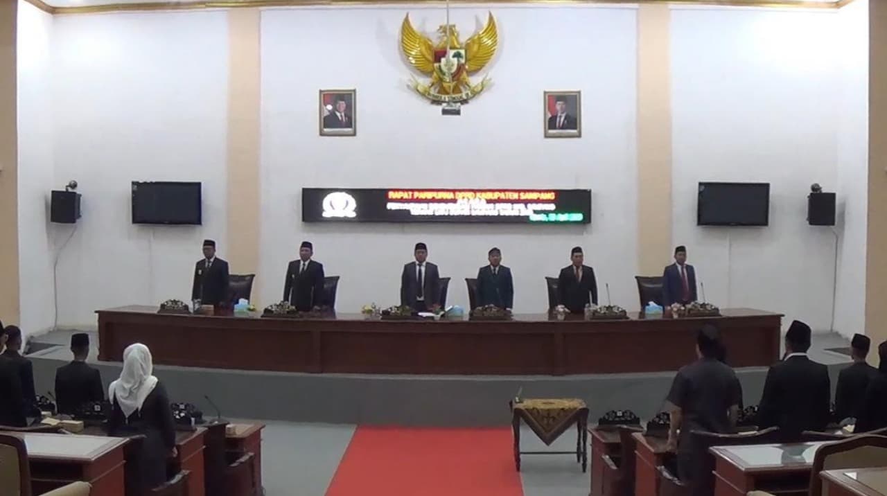 DPRD Sampang Serahkan Rekomendasi LKPJ Bupati Tahun Anggaran 2025