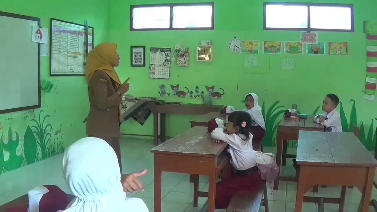 Dikbud Ngawi Tunggu Juknis Kelanjutan Nasib Guru Honorer