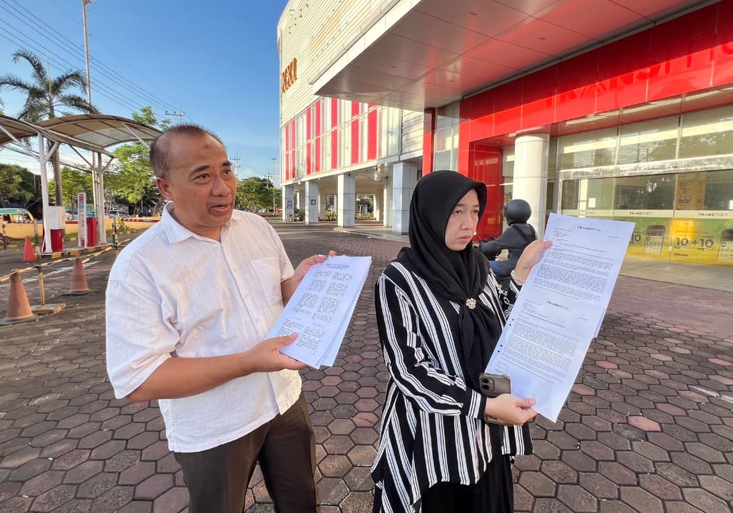 Bangunan Transmart Ngagel Mangkrak, PT Benoa Minta Pemprov Turun Tangan