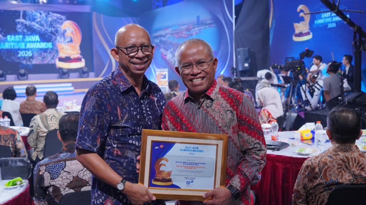 Pelopor Inovasi Teknologi Maritim Jatim, ITS Raih Penghargaan East Java Maritime Awards 2026