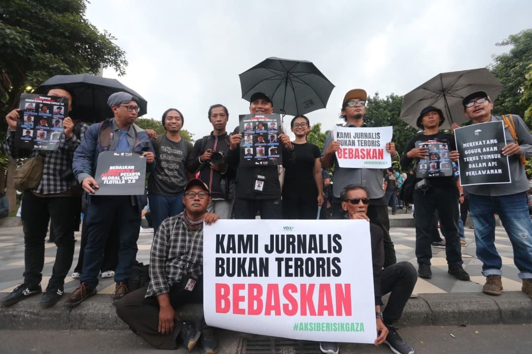 Komunitas Pers Surabaya Gelar Aksi Tuntut Bebaskan Jurnalis Indonesia