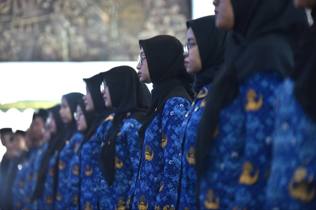86 CPNS Pemkab Pacitan Terima SK dan Diambil Sumpah Jabatan, Bupati Tekankan Adaptasi Teknologi AI