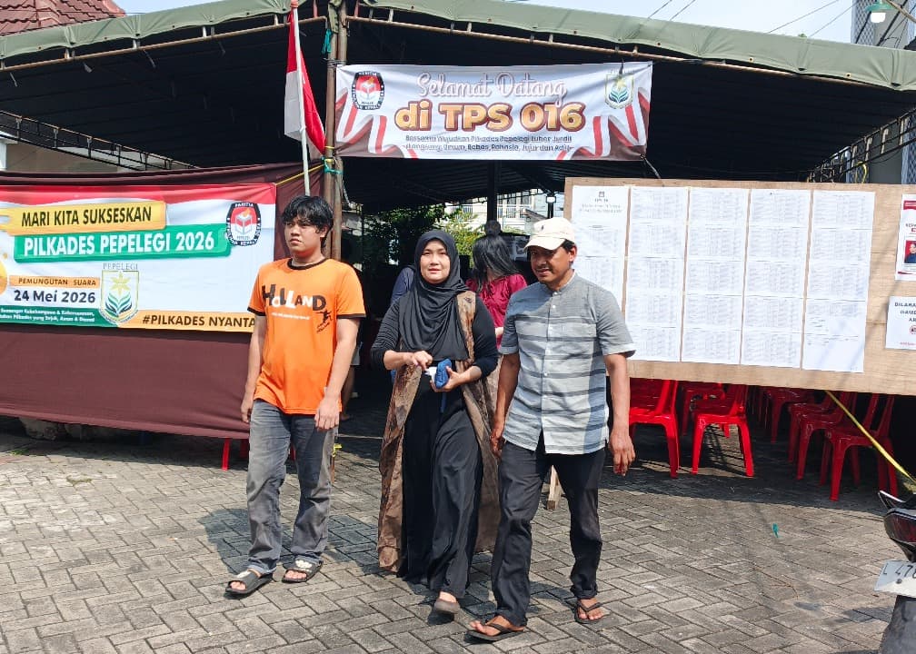 Pilkades Serentak Sidoarjo, Warga Desa Pepelegi Datangi TPS