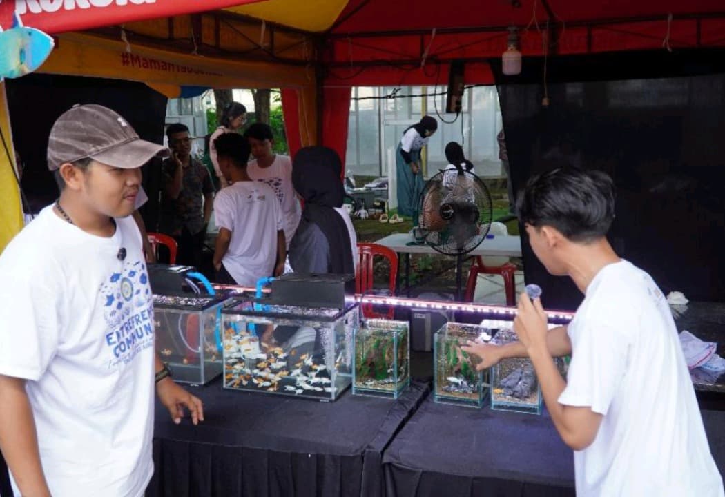 Dukung Ketahanan Pangan Nasional, Mahasiswa FPK UNAIR Praktik Wirausaha di JTV Maritime Fest 2026