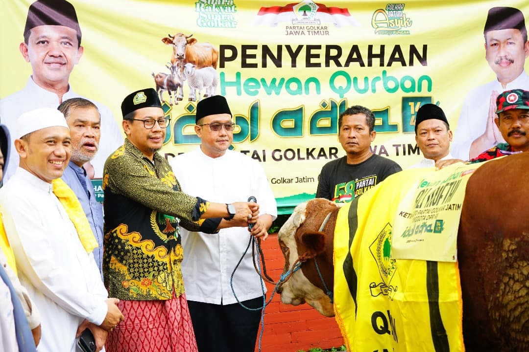 Golkar Jatim Sembelih 323 Ekor Sapi Serentak di 38 Kabupaten/Kota