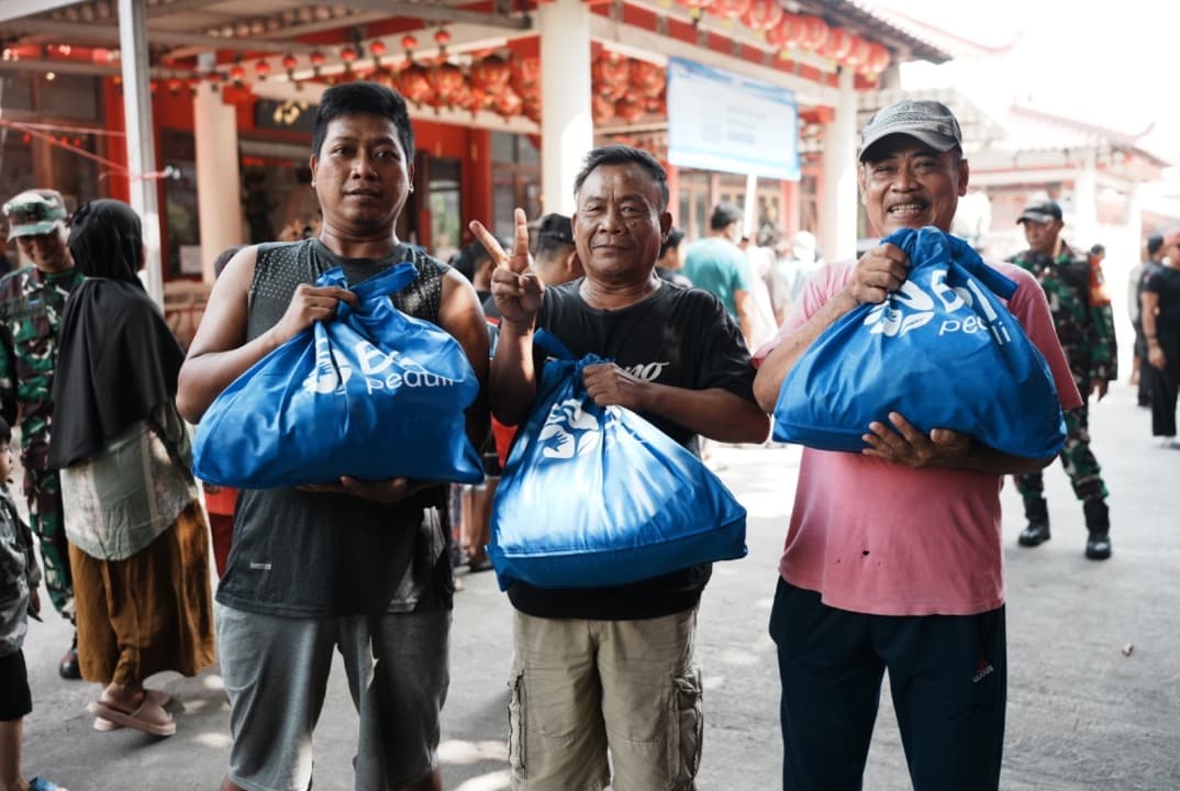 Wujud Toleransi dan Kepedulian, BRI Salurkan 1.000 Paket Sembako Menyambut Waisak 2026