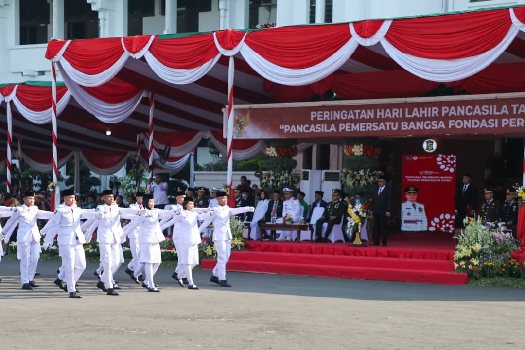 Pimpin Upacara Hari Lahir Pancasila 2026, Wawali Armuji: Pancasila adalah Jangkar Moral Bangsa