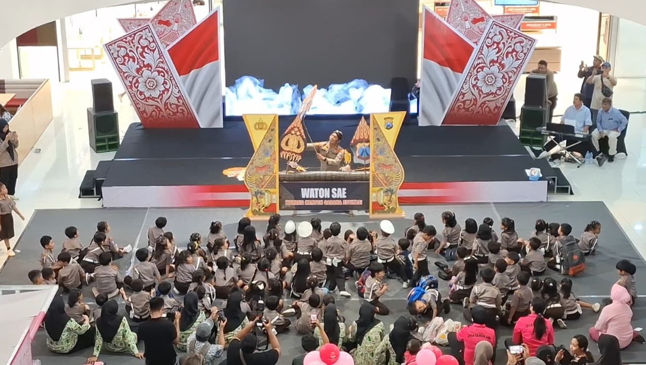 Kompol Bowo Kampanyekan Makan Sehat Lewat Wayang Edukasi, Ajak Anak Gemar Sayur dan Buah