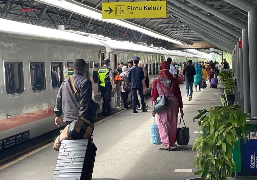 Memasuki masa libur sekolah, PT KAI Daop 9 Jember berikan diskon tiket 30 persen