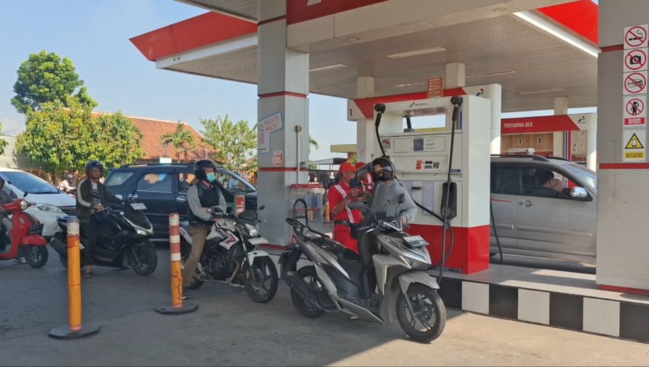Pertamax Tiba-tiba Naik Jadi Rp 16.250, Warga Kediri Ramai-ramai Beralih ke Pertalite