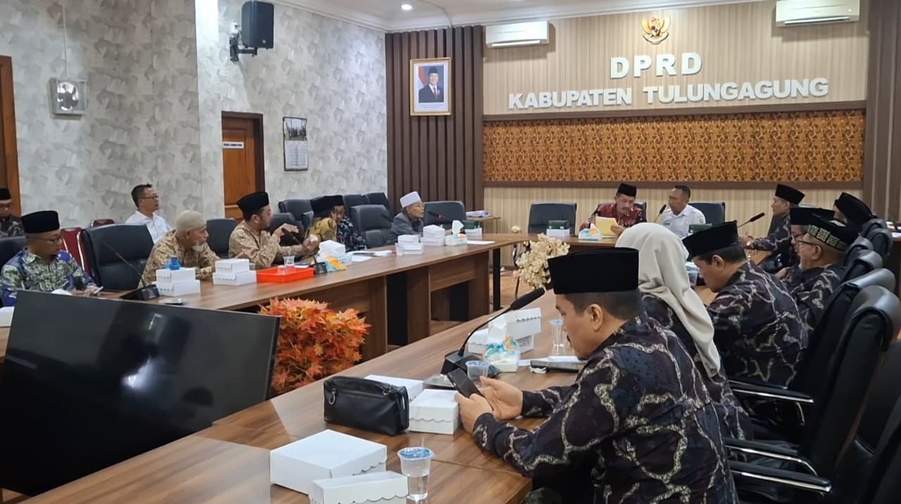 Tokoh Agama Datangi DPRD Tulungagung, Soroti Miras hingga Dugaan Prostitusi di Eks Lokalisasi