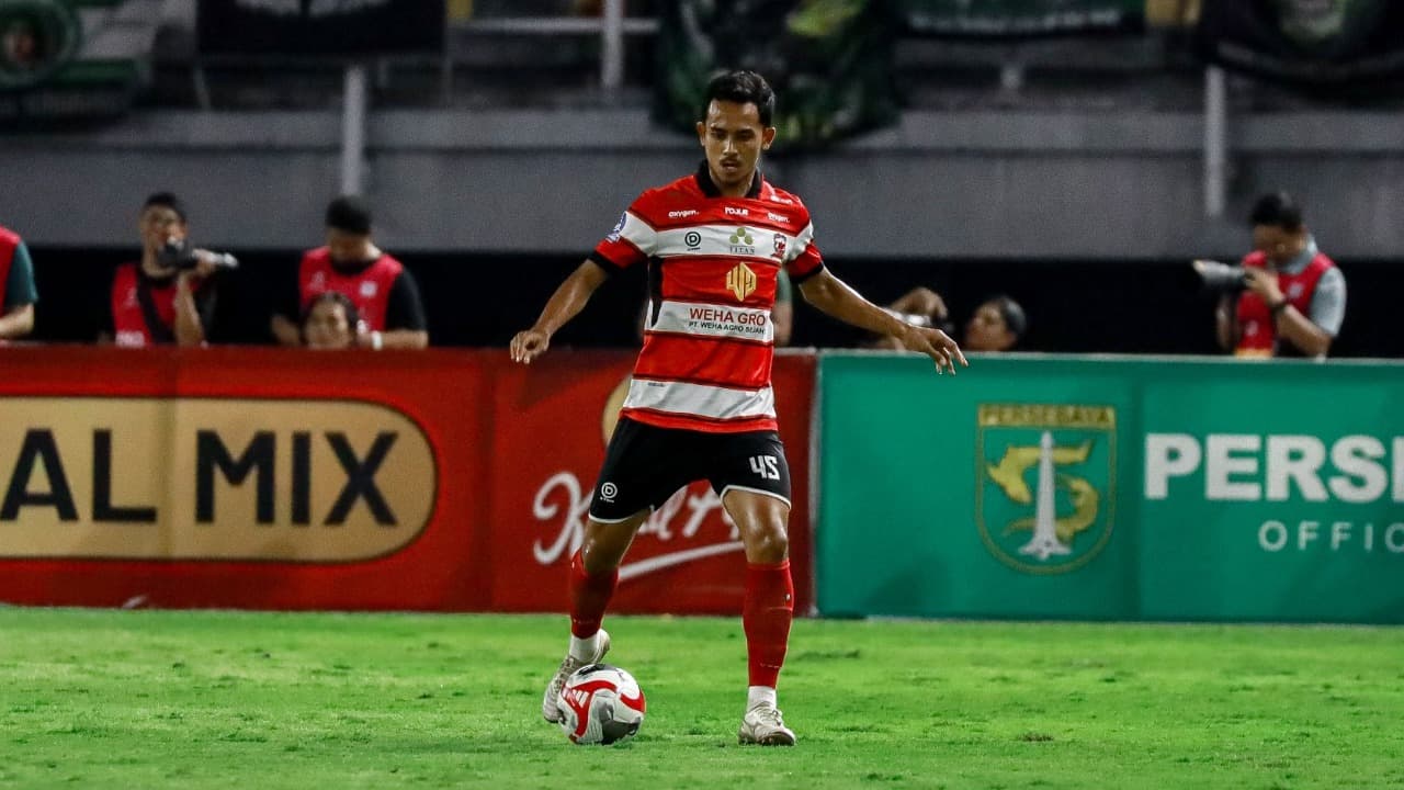 Ahmad Rusadi Tetap Berseragam Madura United, Taufik Hidayat Disodori Kontrak Baru