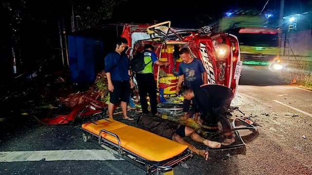 Dua Truk Adu Banteng di Probolinggo, Sopir Tewas dan Dua Korban Luka Berat