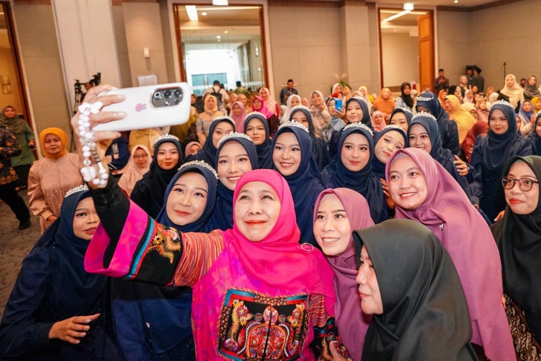 Hadiri Haflah Ikhtitamiddurus XXI, Ini Pesan Gubernur Khofifah Kepada Santri Ponpes Al-Amin Mojokerto