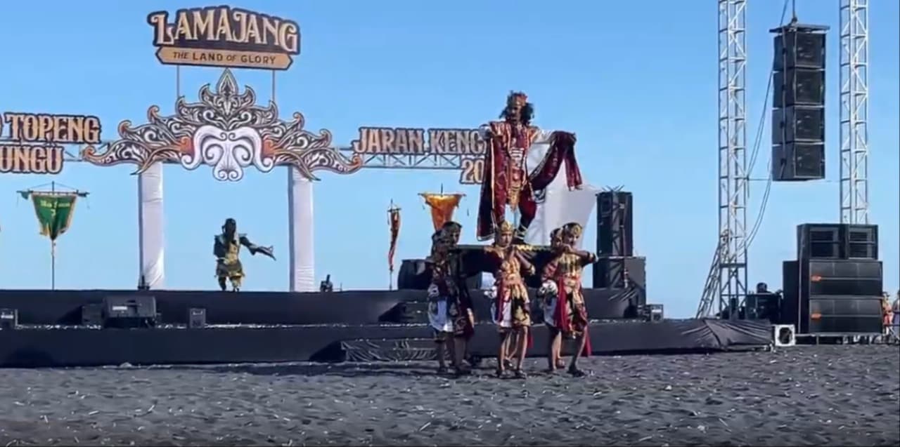 Pantai Bergema Tarian Topeng Kaliwungu