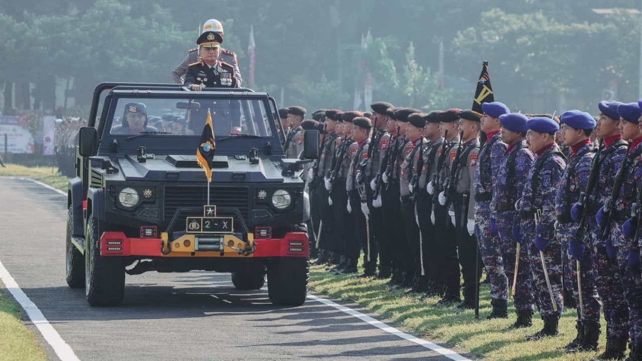Sabet Penghargaan Tertinggi dari Presiden, Polda Jatim Unjuk Gigi di Hari Bhayangkara ke-80