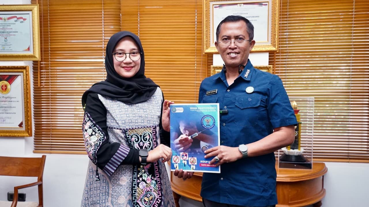 Bupati Banyuwangi dan BNNK Luncurkan Inovasi Greeting–Closing P4GN pada Seluruh Layanan Publik