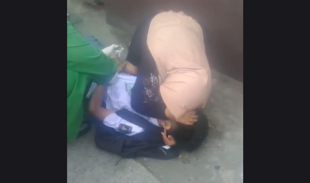 Gagal Menyalip dari Kiri, Pelajar SMK di Sidoarjo Tewas Tergilas Truk Pompa Beton