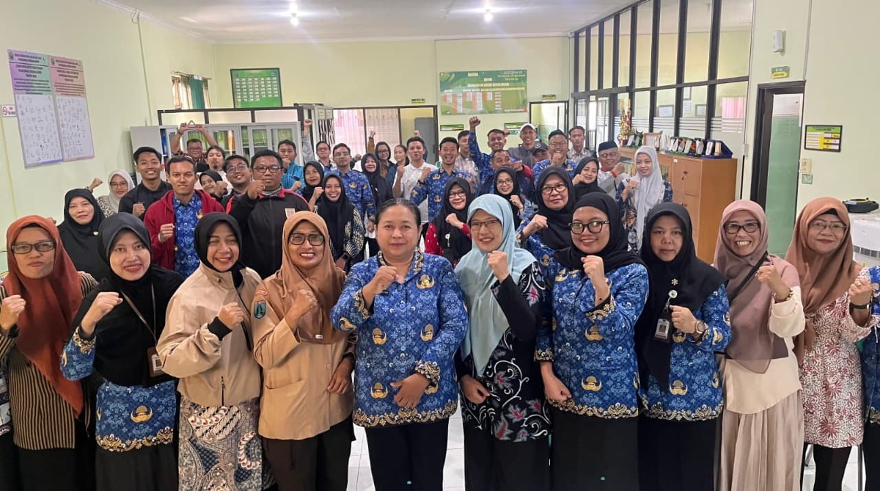 “DEPAN SEKOLAH” Inovasi Yang Gantikan Kertas Dengan Kode, Tampung Data CKG Sekolah Anak di Kota Malang Tanpa Biaya